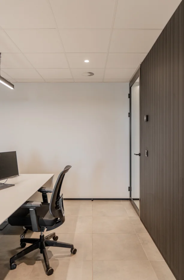 Pilar Shoots Duvivier Dexis LR 14