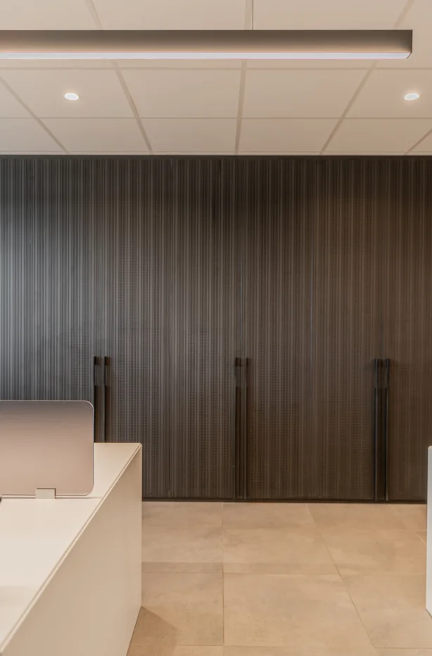 Pilar Shoots Duvivier Dexis LR 17